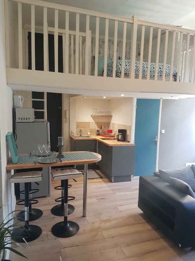 Studio Du Marche Динан Экстерьер фото