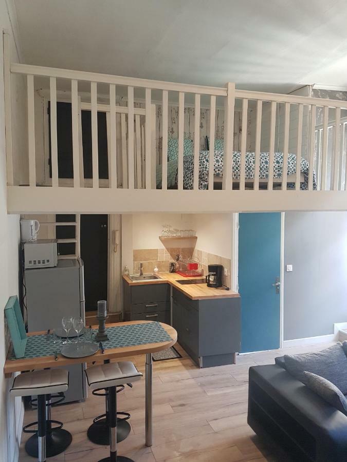Studio Du Marche Динан Экстерьер фото
