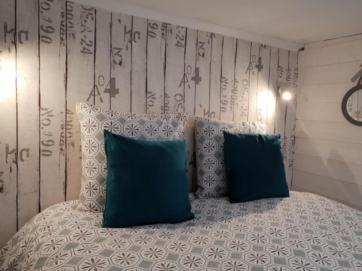 Studio Du Marche Динан Экстерьер фото
